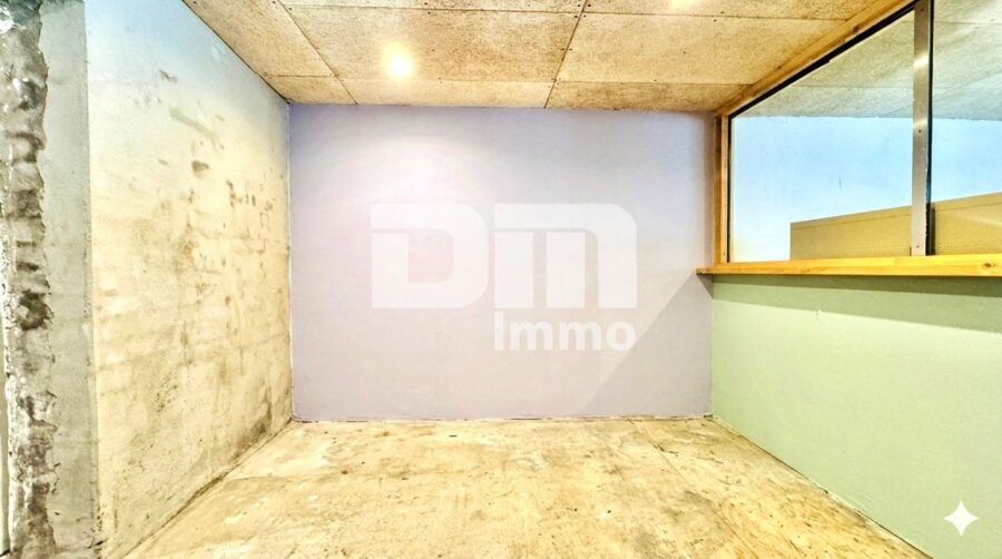 Vollständig kernsaniertes / neu erstelltes EFH in zentraler Lage mit 2 Garagen - EG Vorratsraum 2